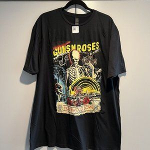 GUNS N ROSES Tshirt Size XL SOLD OUT Los Angeles Hollywood Bowl 2023 EXCLUSIVE